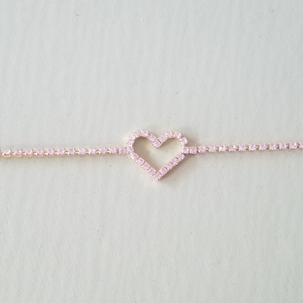New Heart gold tone bling bracelet